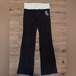 Y2K Victoria Secret Black and White Flat Waist Yoga Pants Size M